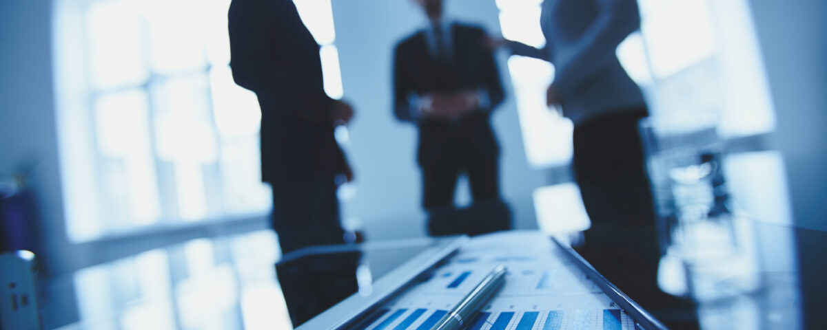 Fundacja czy firma? Porównanie możliwości